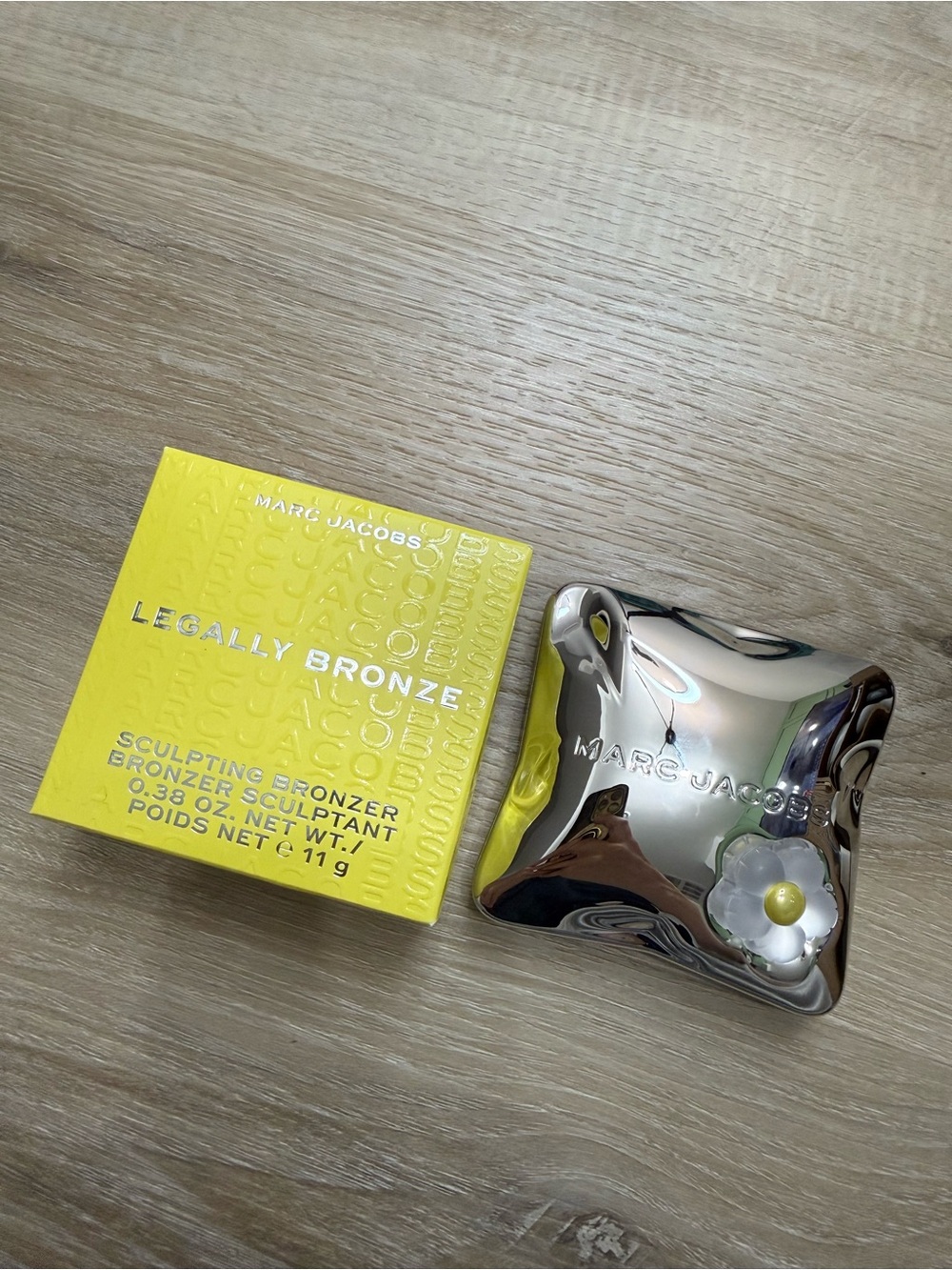 Marc Jacobs Beauty | Legally Bronze Talc-Free Blurring Powder Bronzer